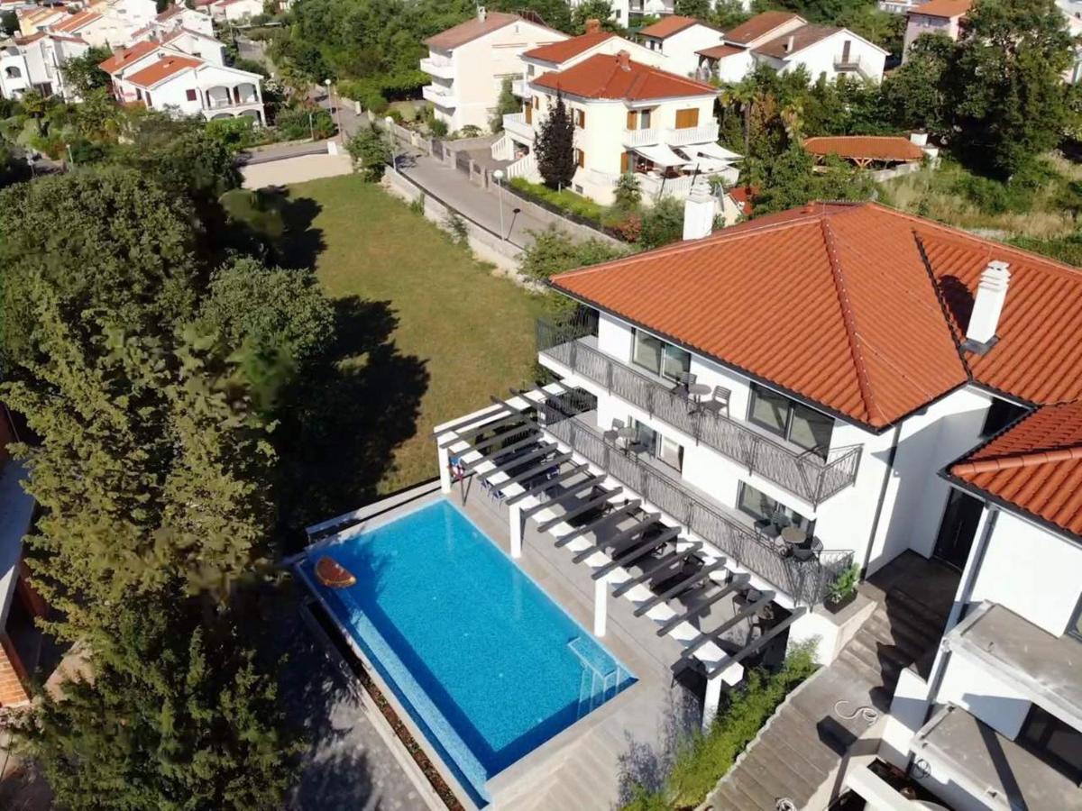 Luxury Villa Rivabel Malinska Esterno foto